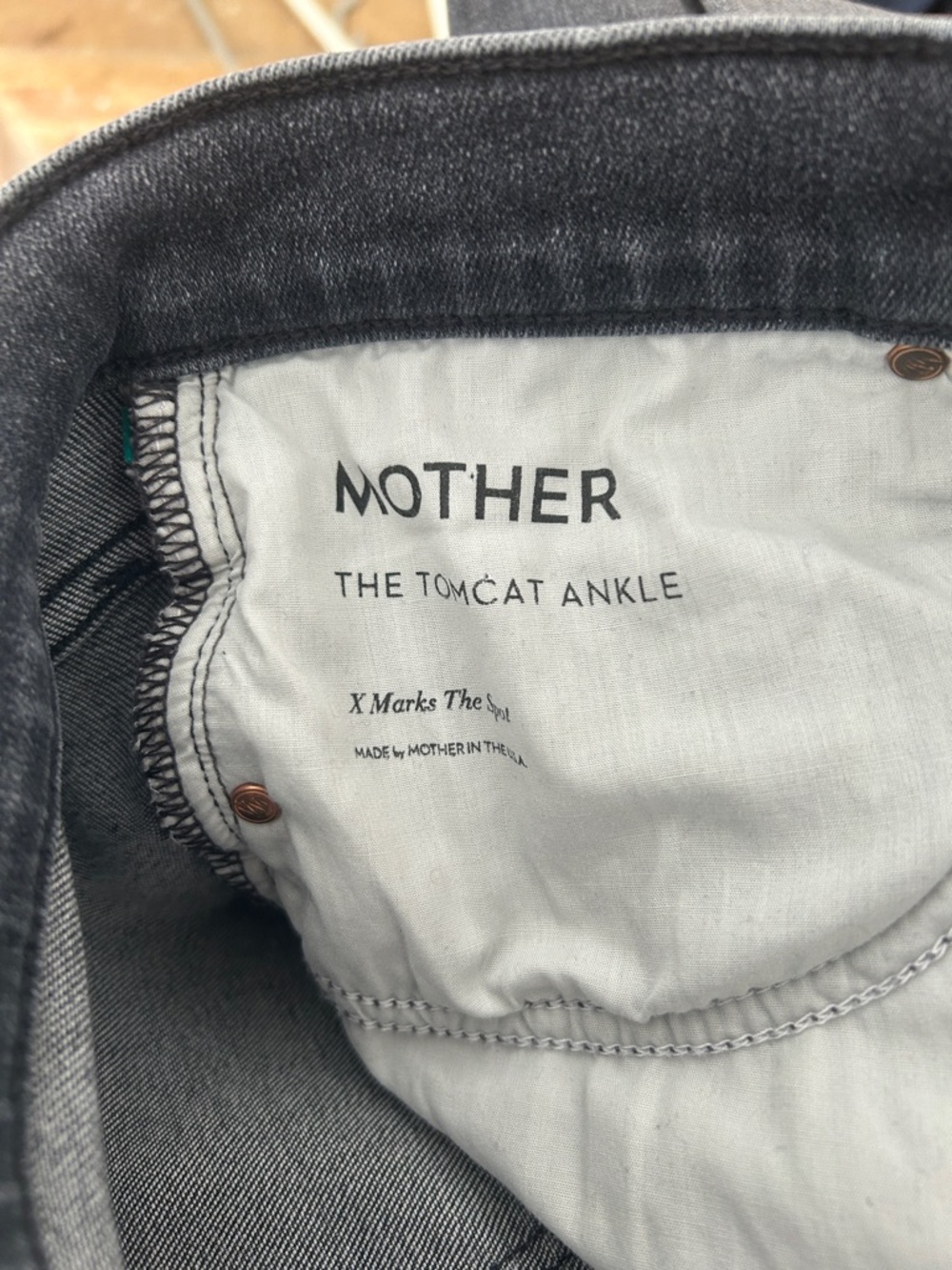 Mother The Tomcat Ankle Straight Leg Jean X Marks The Spot Faded Black size 28 - Picture 8 of 10